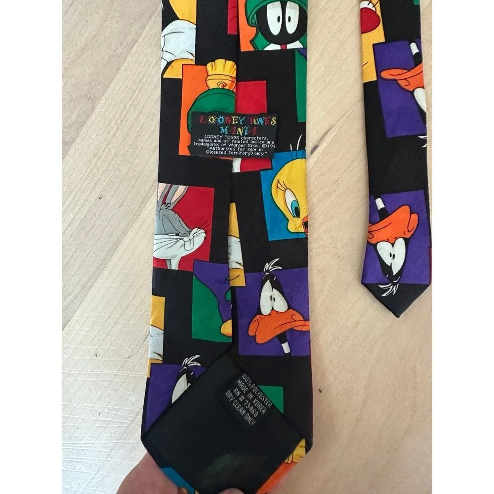 Men's Looney Tunes tie‎